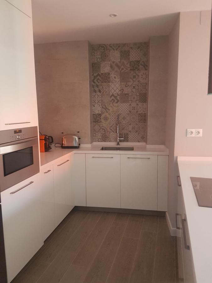 Апартаменты Cosy Flat Near The Beach & Town Centre Фуэнхирола Экстерьер фото